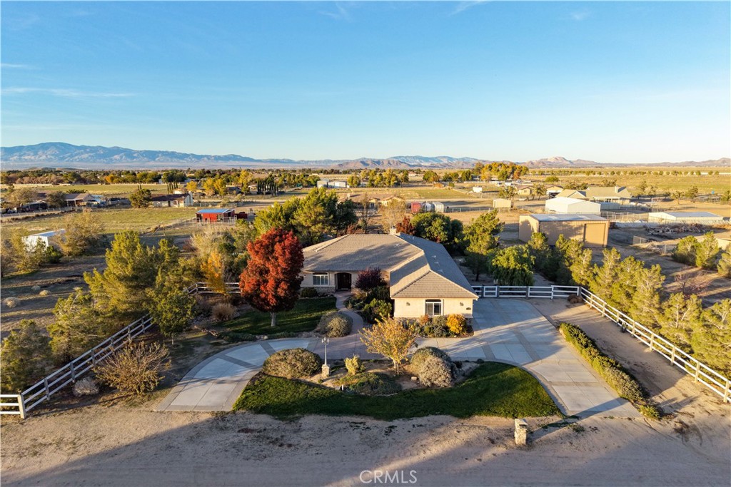 MLS #SR25270388 image #1