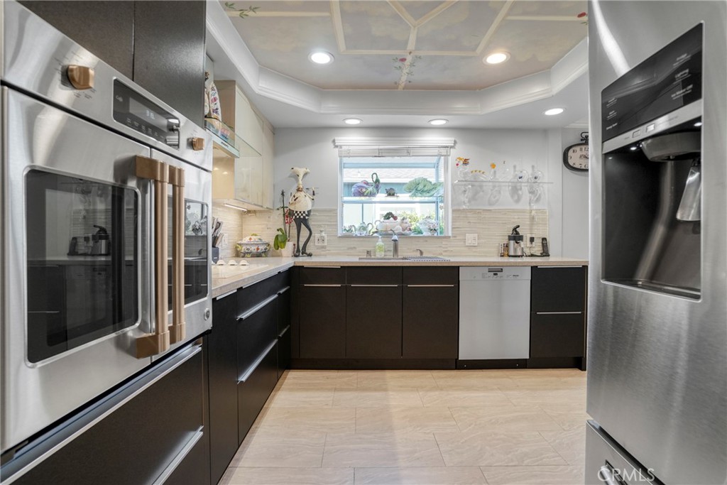 MLS #SR25270453 image #5