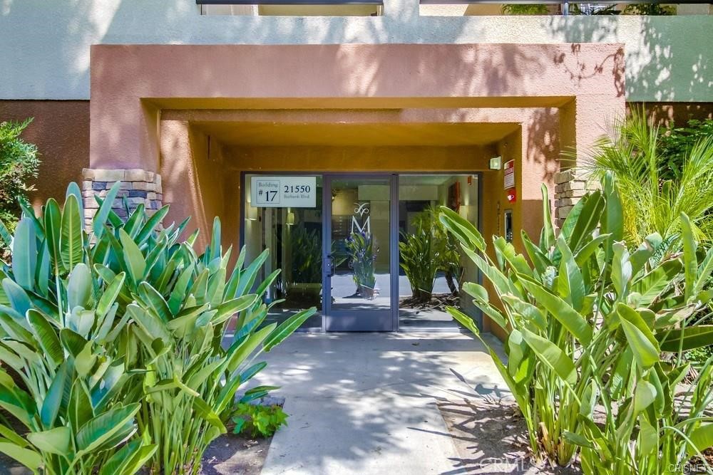 MLS #SR25270493 image #1