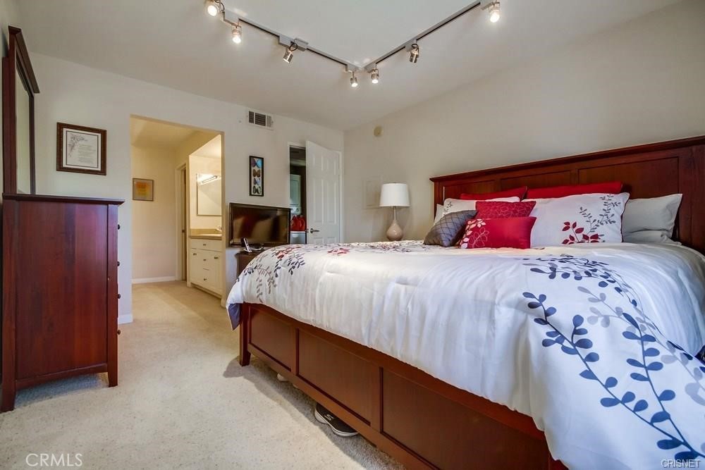 MLS #SR25270493 image #7