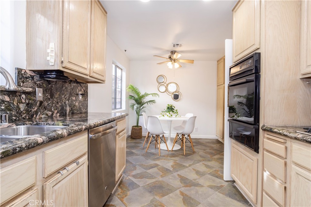 MLS #SR25270535 image #9