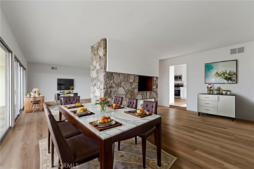 MLS #SR25270551 image #1