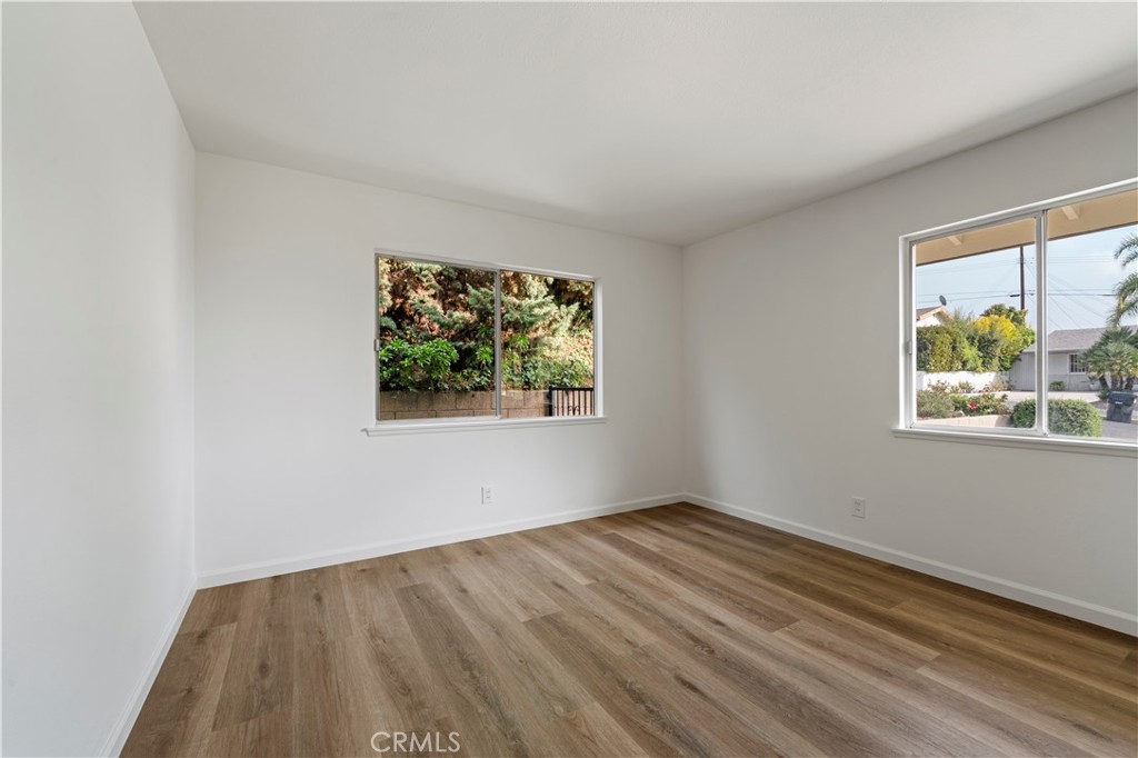 MLS #SR25270551 image #8