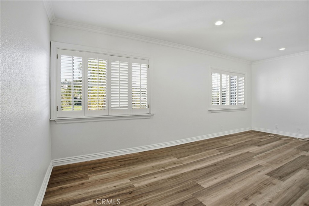 MLS #SR25270573 image #14