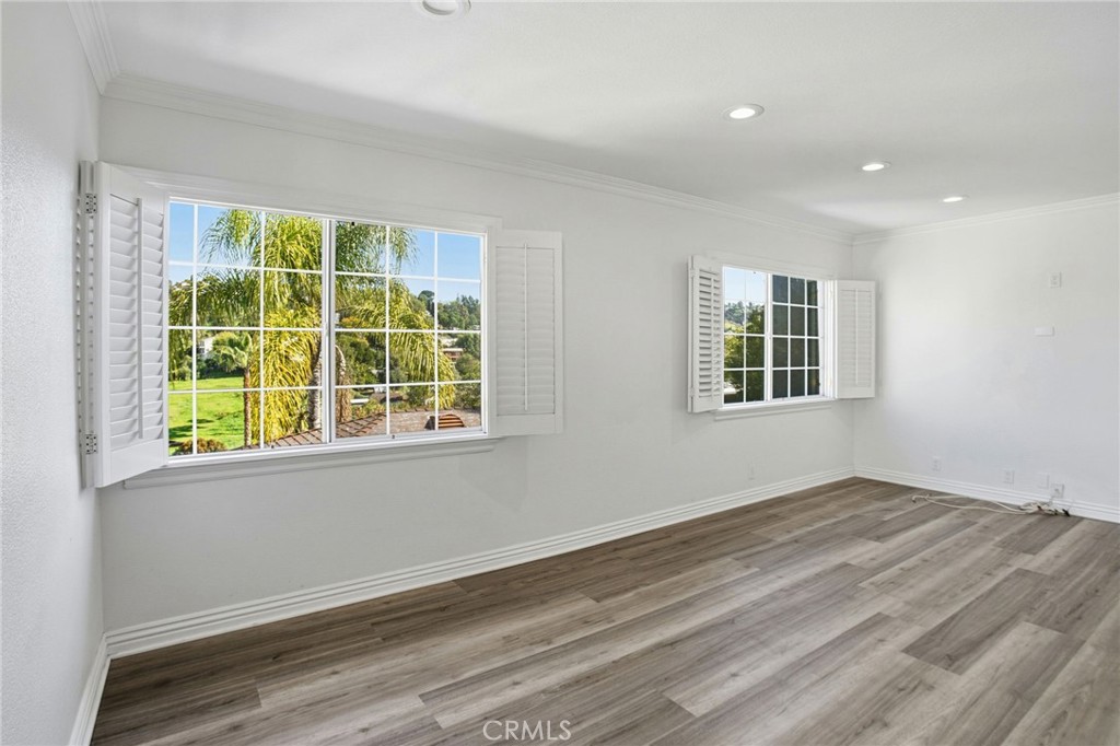 MLS #SR25270573 image #7