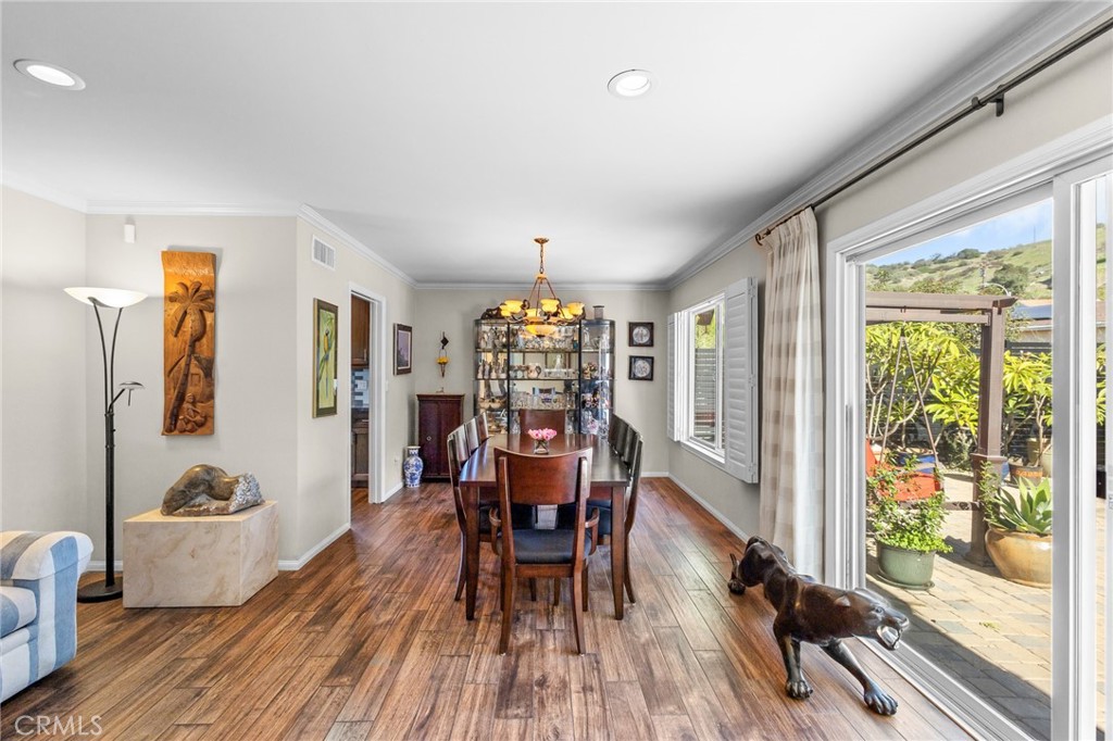 MLS #SR25270620 image #11