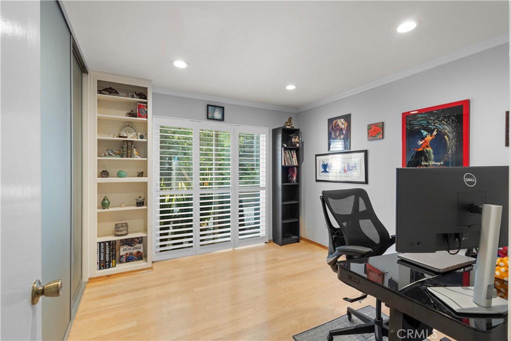 MLS #SR25270620 image #14