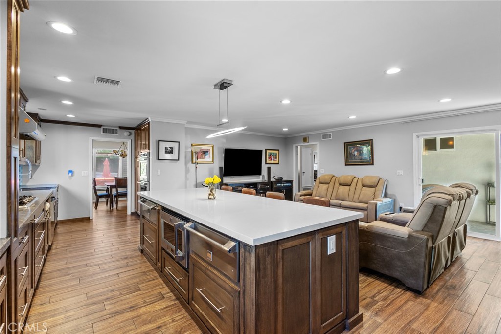 MLS #SR25270620 image #4