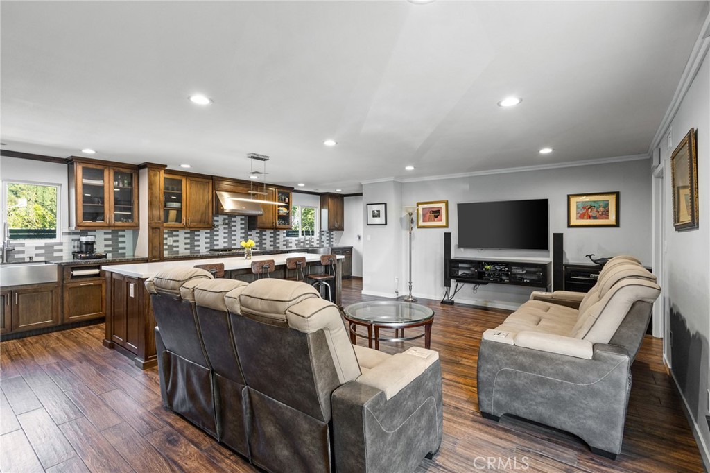 MLS #SR25270620 image #7