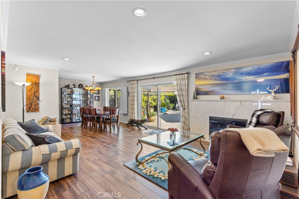 MLS #SR25270620 image #9