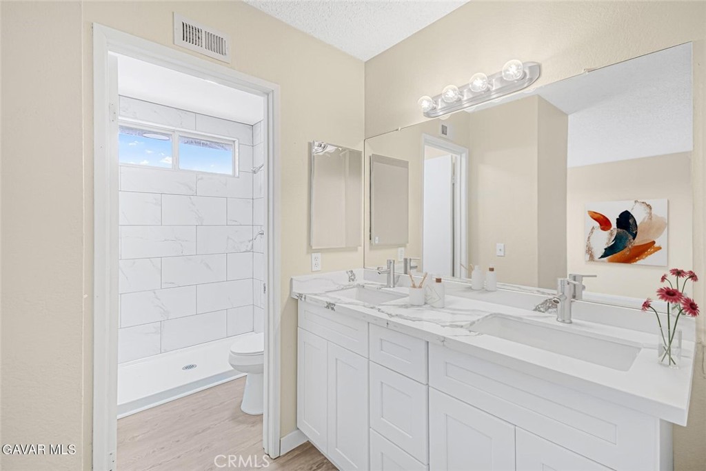 MLS #SR25270646 image #10