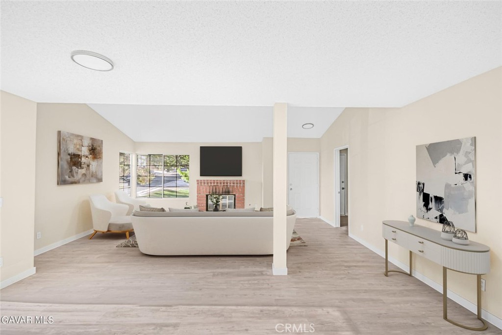 MLS #SR25270646 image #3