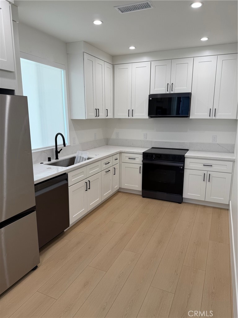 MLS #SR25270666 image #3