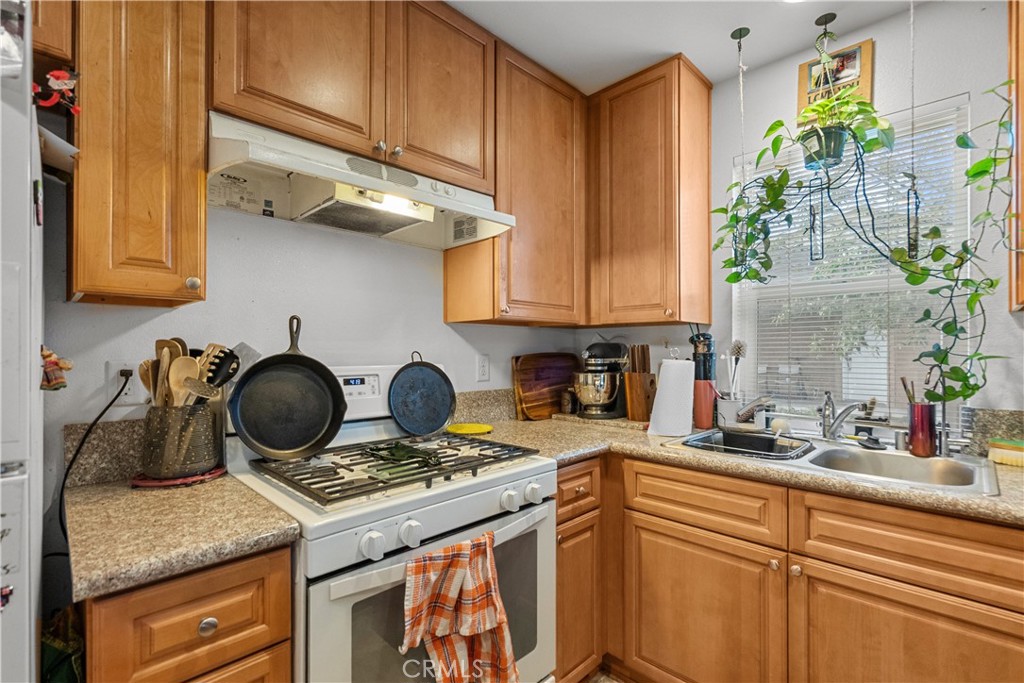 MLS #SR25270691 image #9