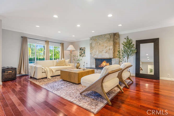 MLS #SR25270718 image #5