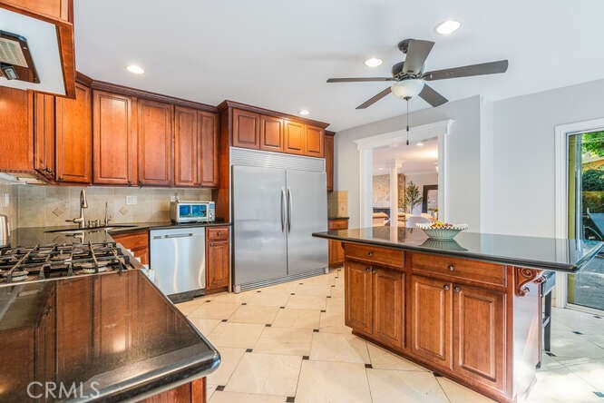 MLS #SR25270718 image #9