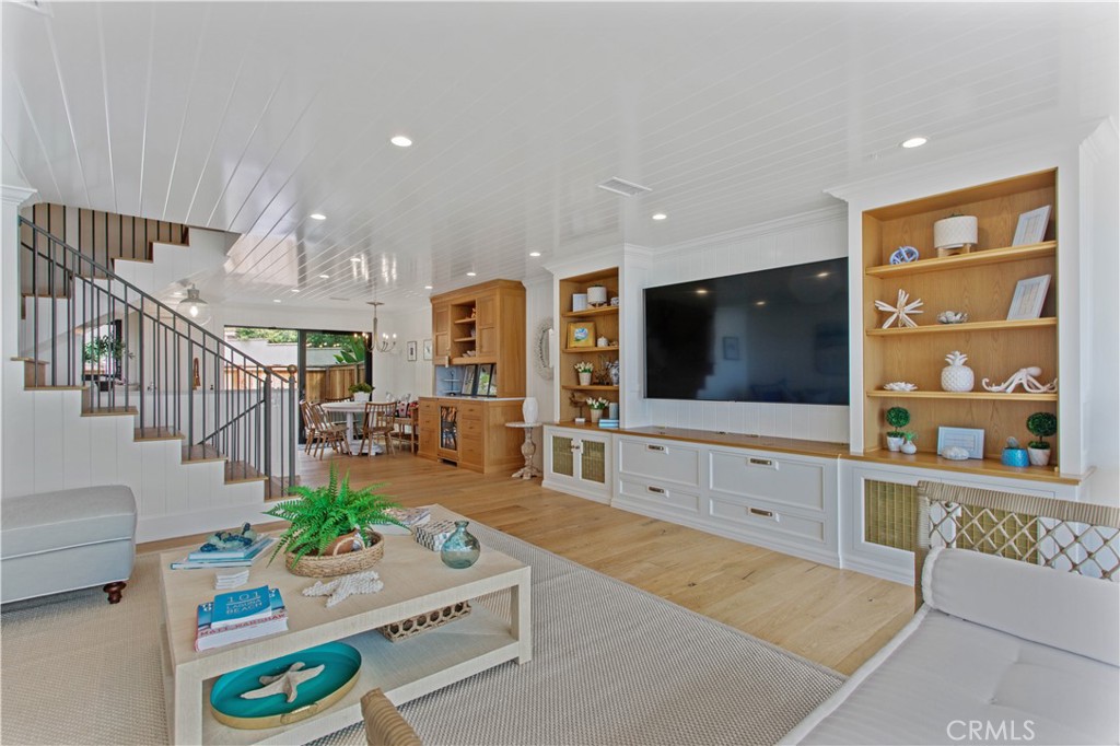 MLS #SR25270728 image #6