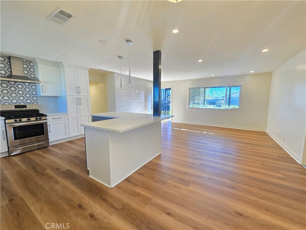 MLS #SR25270836 image #10