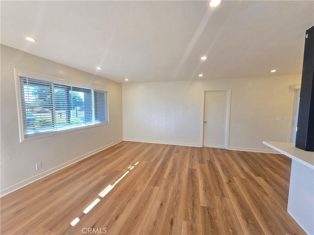 MLS #SR25270836 image #12