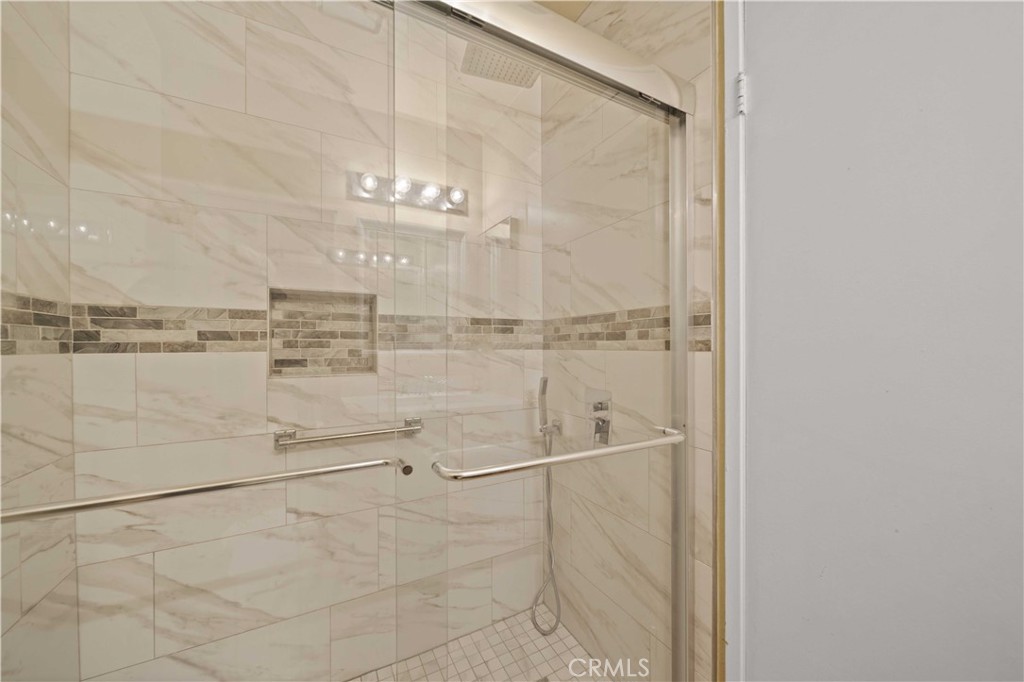 MLS #SR25270853 image #17