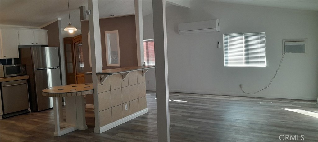 MLS #SR25270913 image #5