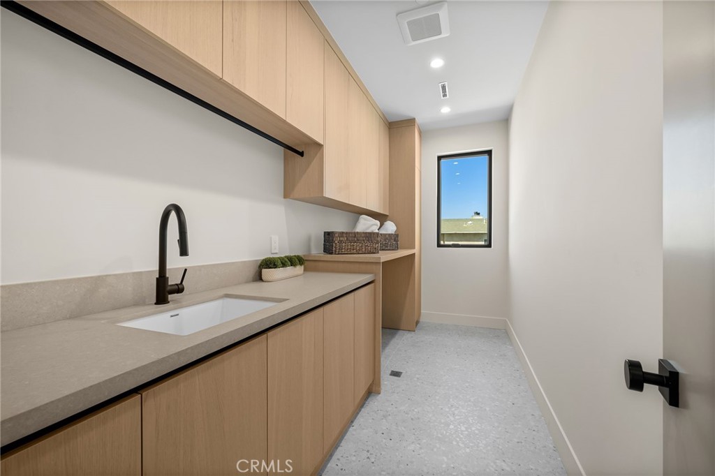 MLS #SR25270946 image #43