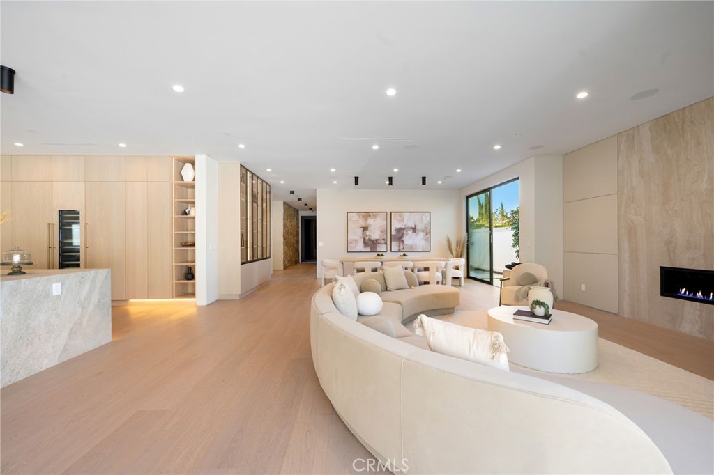 MLS #SR25270946 image #5