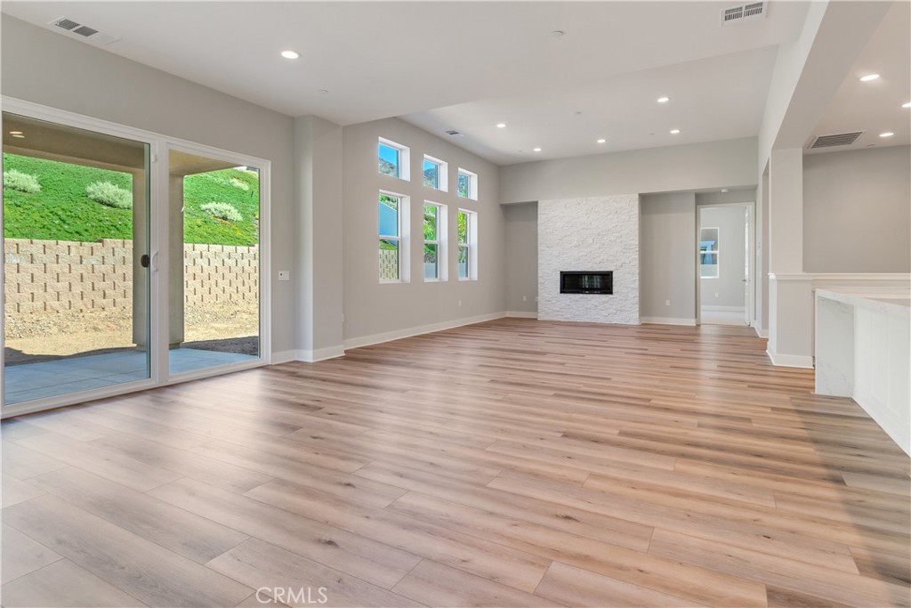 MLS #SR25270955 image #3