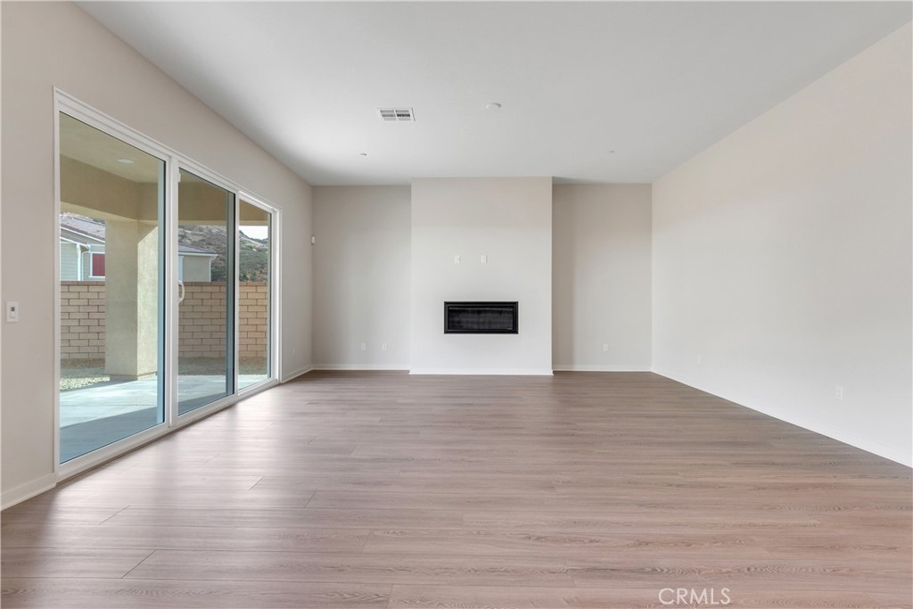 MLS #SR25270963 image #6