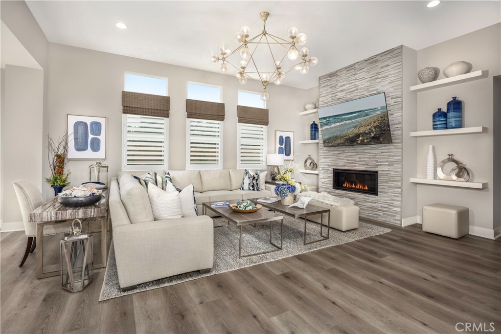 MLS #SR25270971 image #1