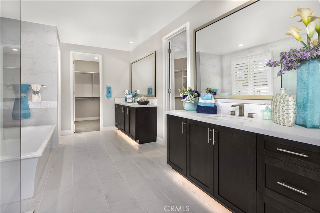 MLS #SR25270971 image #12