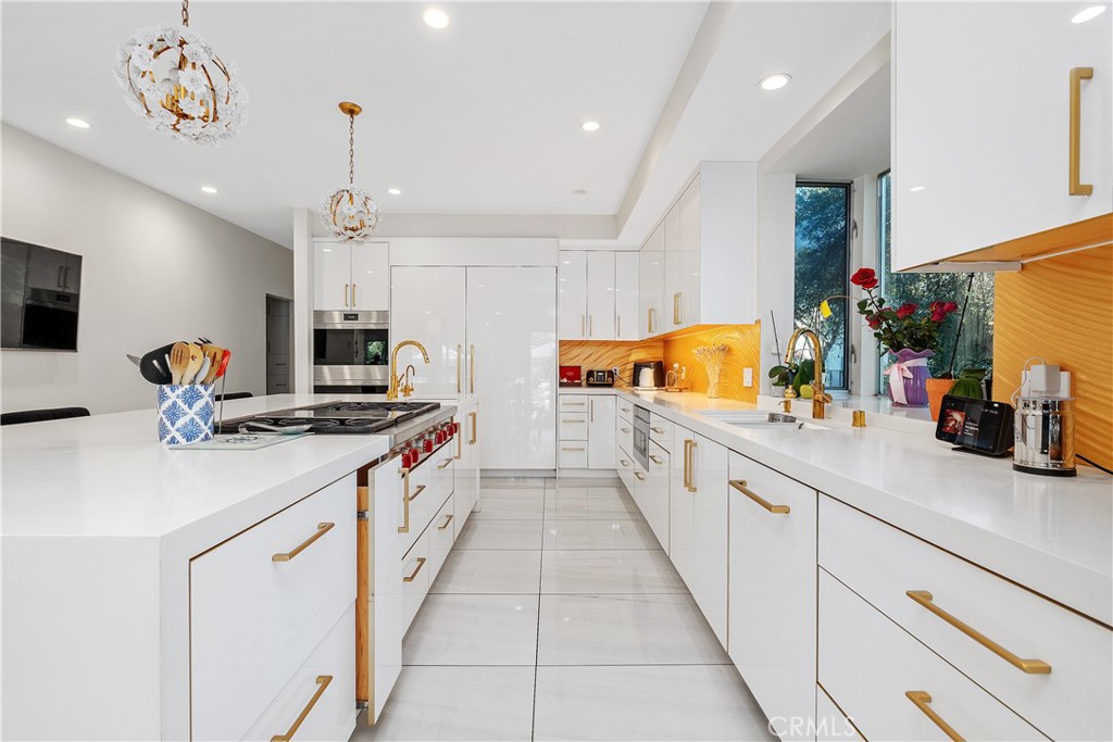 MLS #SR25270993 image #11