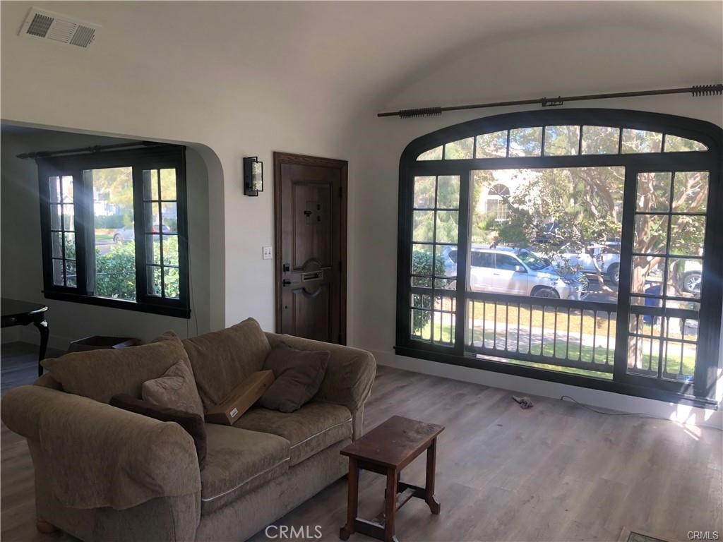 MLS #SR25271053 image #6