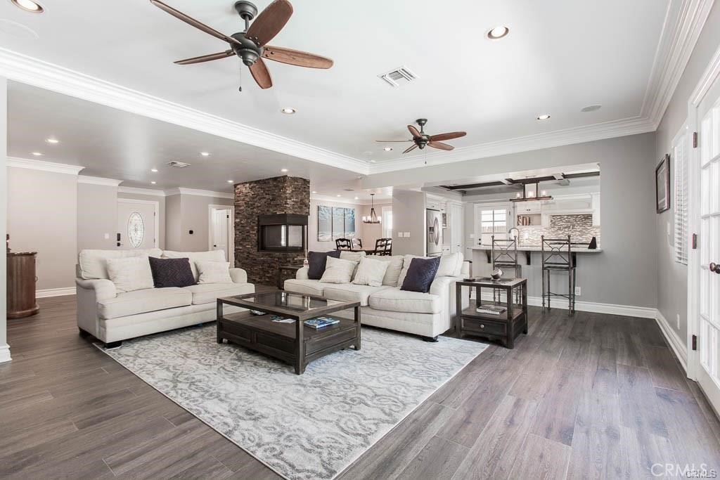 MLS #SR25271067 image #1