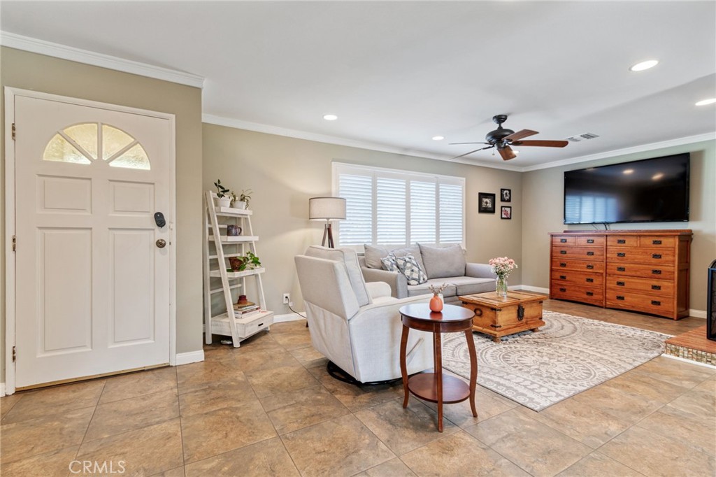 MLS #SR25271113 image #7