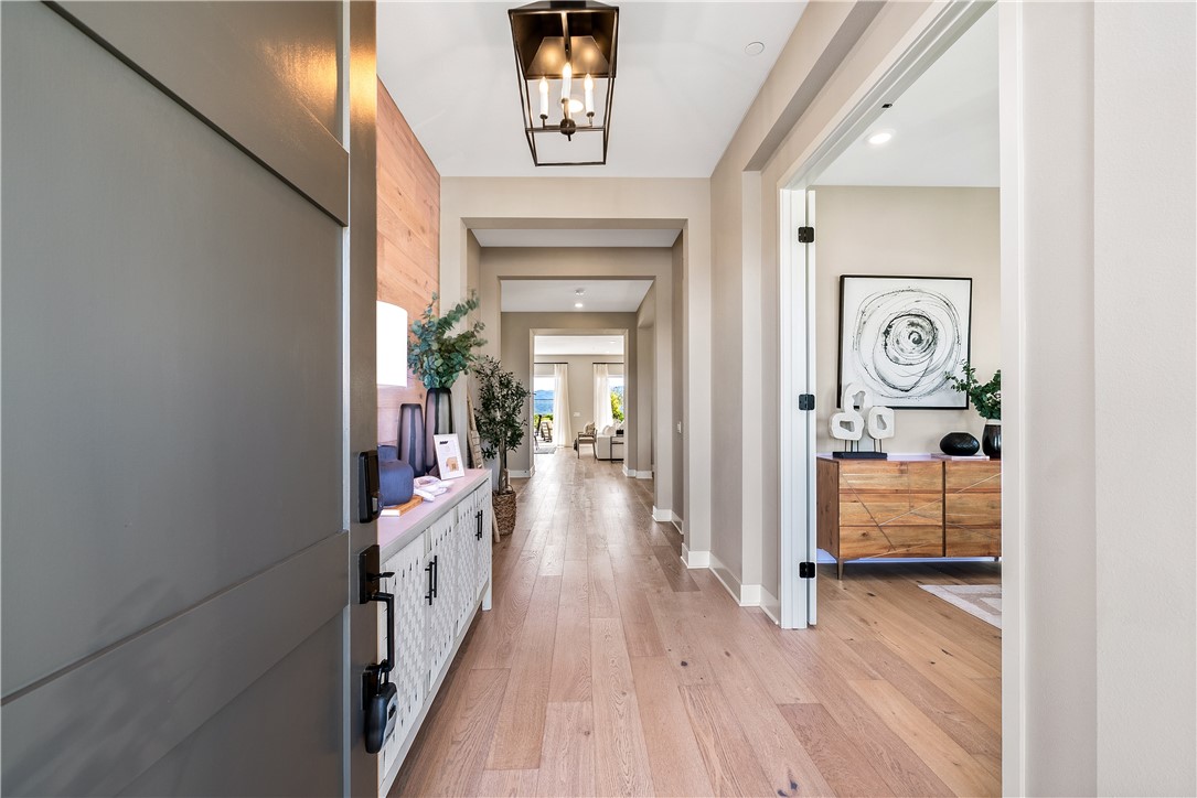 MLS #SR25271313 image #3