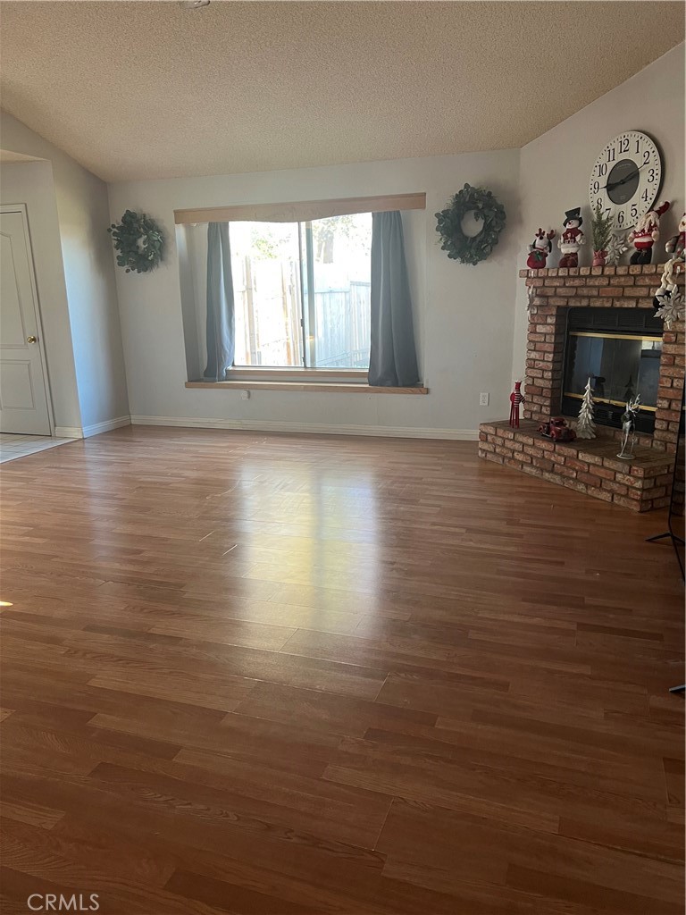 MLS #SR25271330 image #3