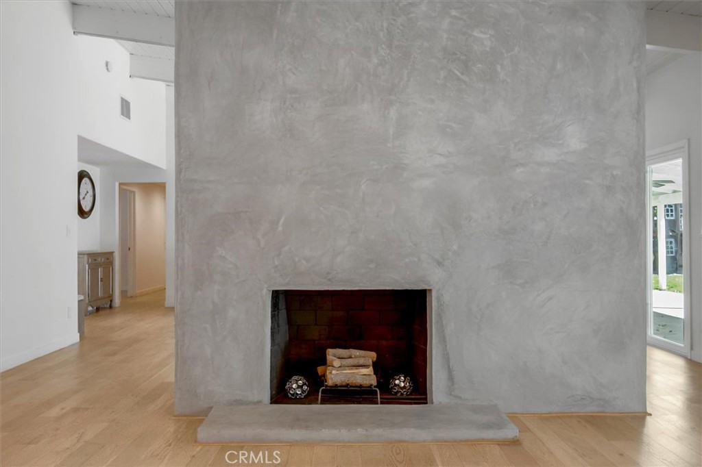 MLS #SR25271364 image #12