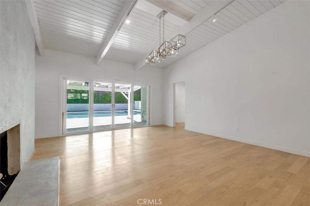 MLS #SR25271364 image #13