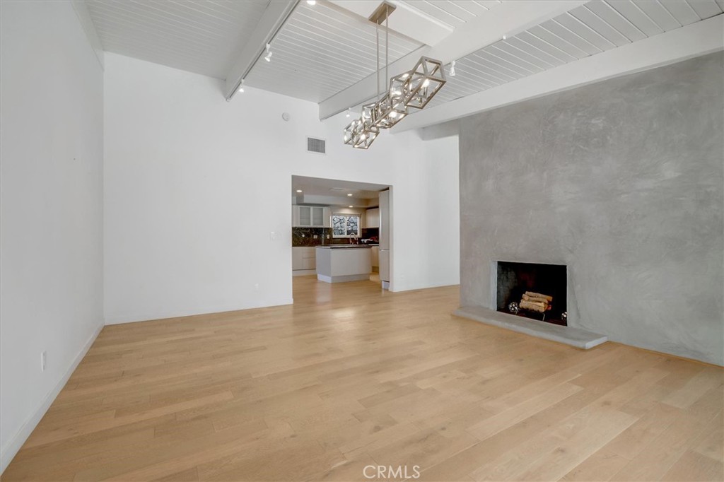 MLS #SR25271364 image #14