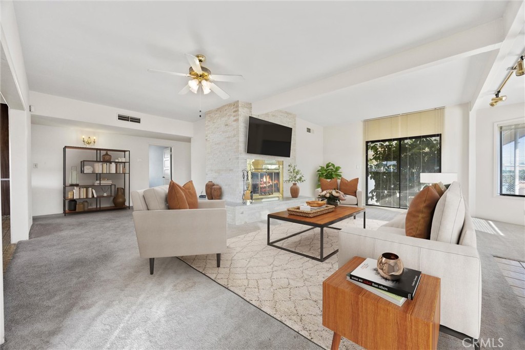 MLS #SR25271366 image #5