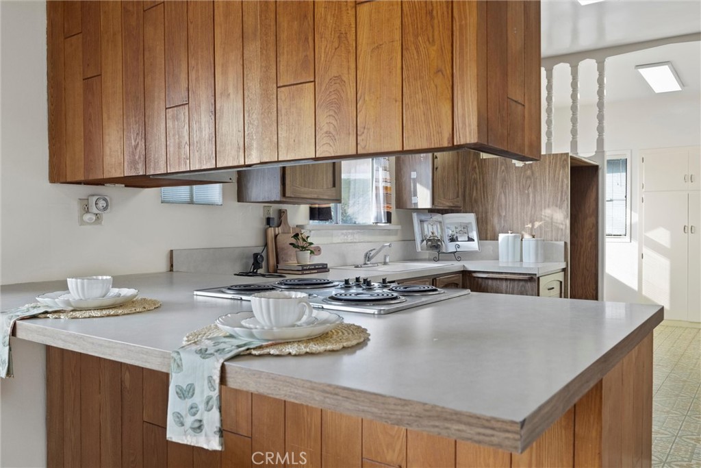 MLS #SR25271366 image #9