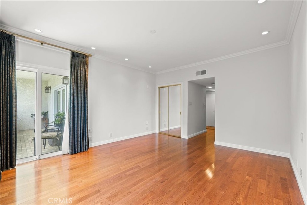 MLS #SR25271371 image #17