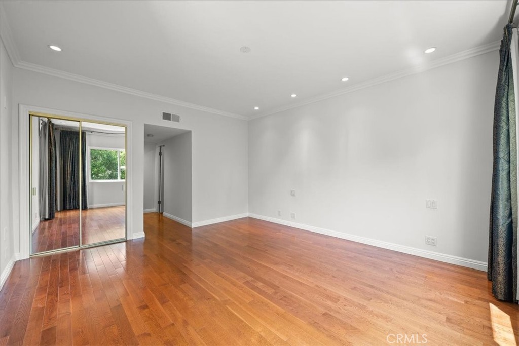 MLS #SR25271371 image #18