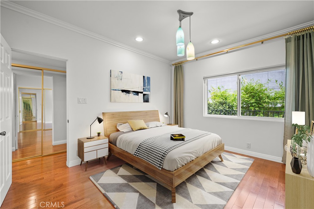 MLS #SR25271371 image #2