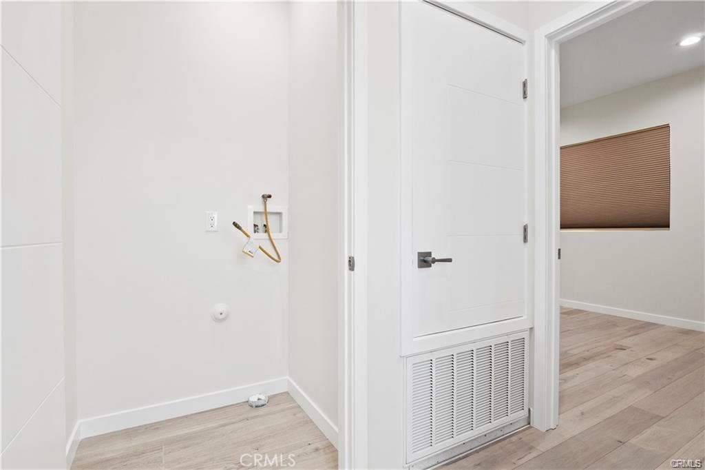 MLS #SR25271383 image #12