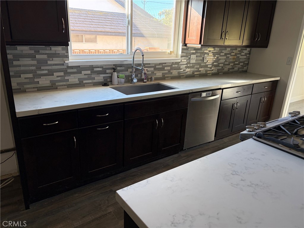 MLS #SR25271386 image #4