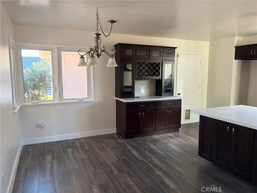 MLS #SR25271386 image #5