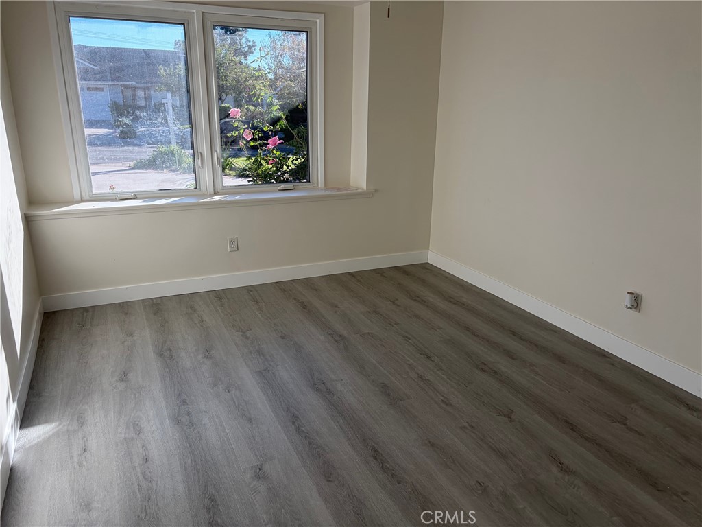 MLS #SR25271386 image #9