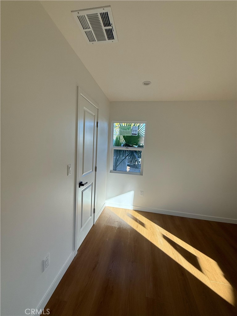 MLS #SR25271403 image #8